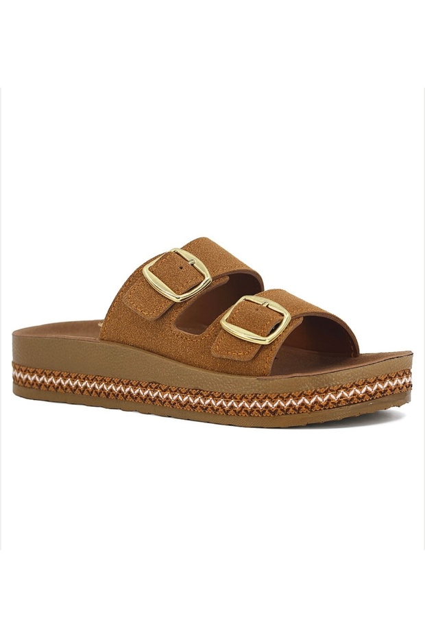 Women's Slippers with a Comfortable Sole in Tan Color and Metal Buckle