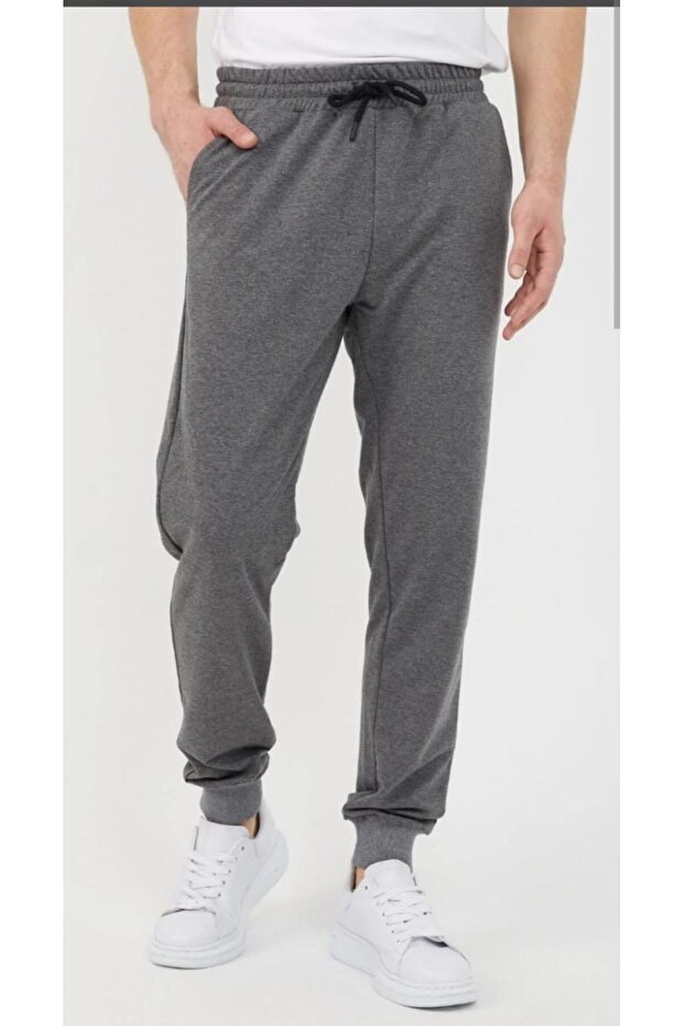 Men's Relaxed Fit Ribbed-Hem Sweatpants (Regenerated Fabric)