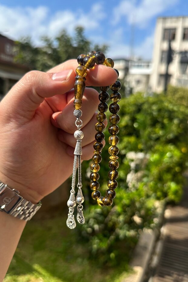 نموذج قطرة الضغط العنبر