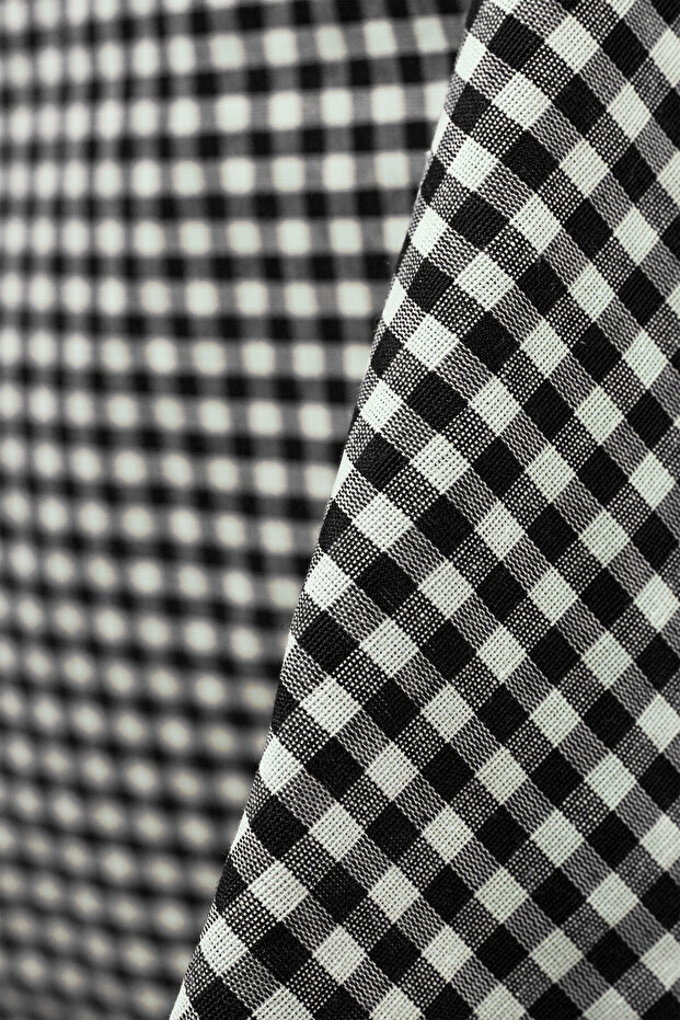 Small Square Pattern Gingham Tablecloth, Table Cloth, Picnic Mat - 3