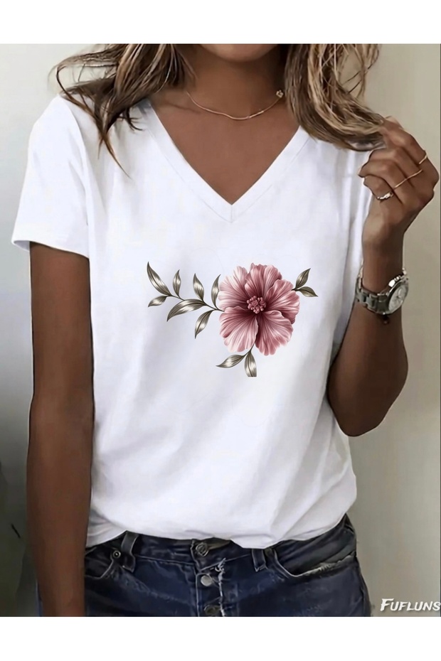 Flower and Leaf Printed Women's Oversize V-Neck T-Shirt