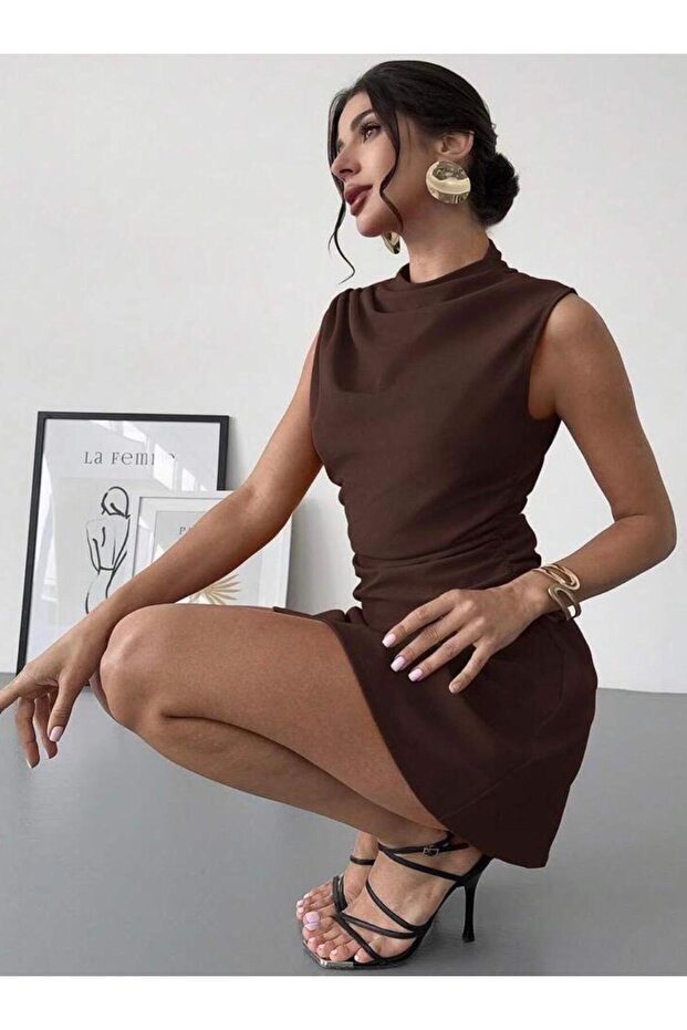 Rochie mini cu guler înalt - 5