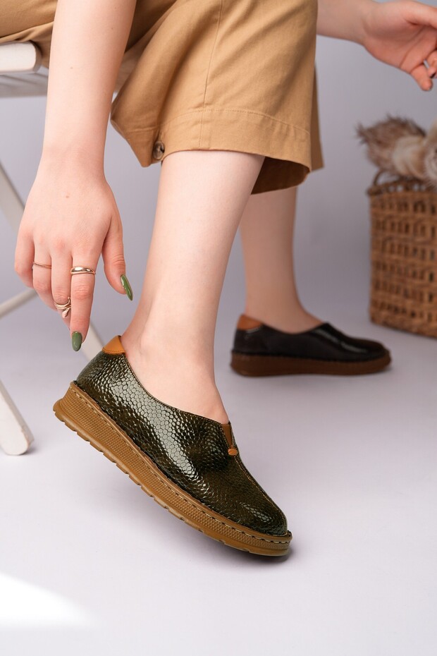 Genuine Leather Women's Daily Lightweight Orthopedic Patent Leather Casual Shoes Dd1965