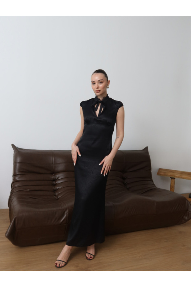 Tokyo Dress