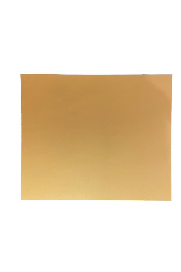 ورق مقوى موراكا 100×120 سم أبيض (أختيرتيككارتون)