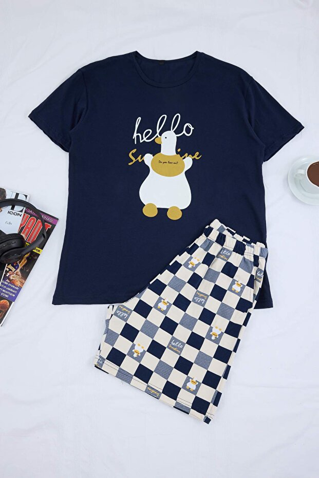 Lacivert Kısa Kollu Pamuklu Ekose Desenli Ördek Baskılı Şortlu Pijama Takımı TMNAW26PT00008 - 1