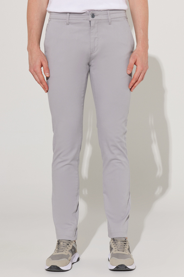 Men's Gray Slim Fit Slim Fit Cotton Flexible Comfortable Chino Trousers