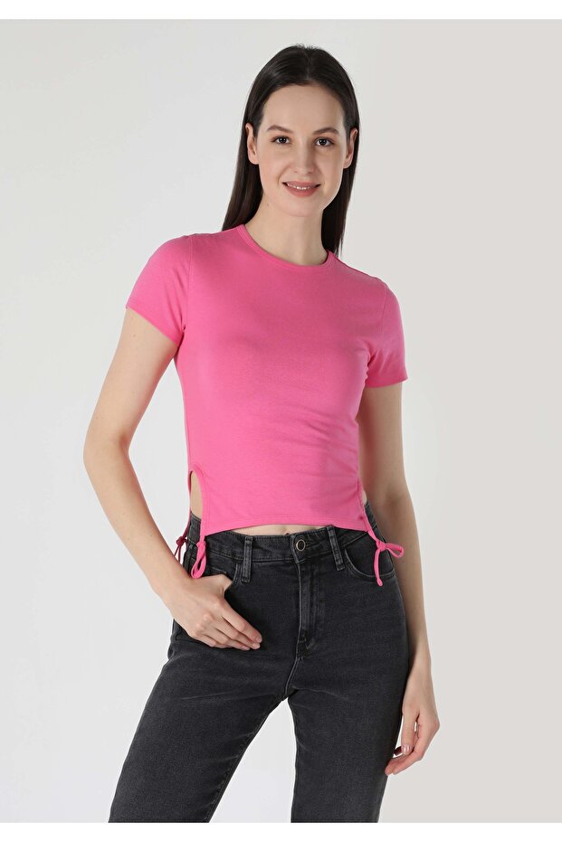 Slim Fit Round Neck Knitted Plain Women's Pink Short Sleeve T-Shirt