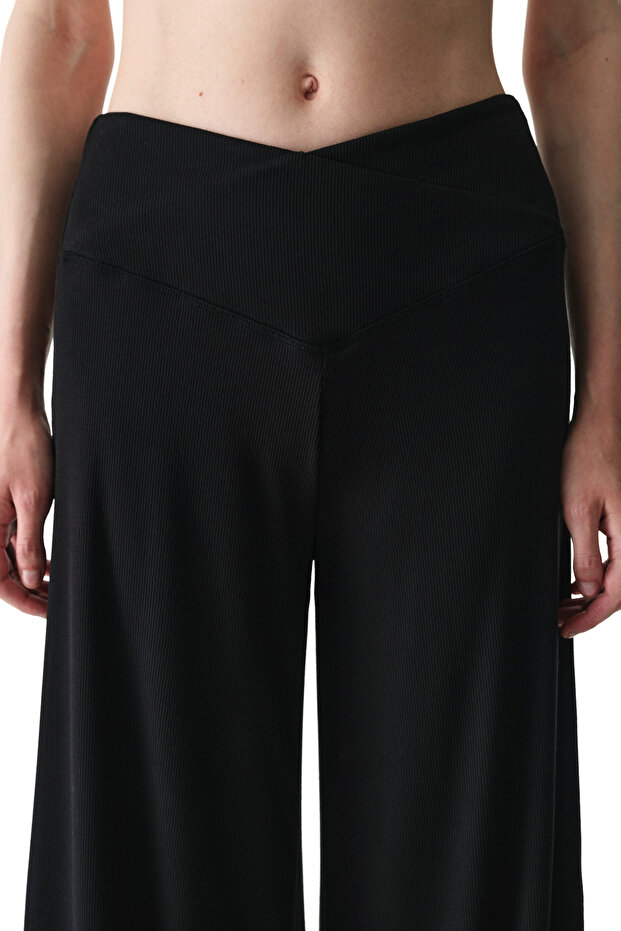 Black Envelope Modal Pants - 4
