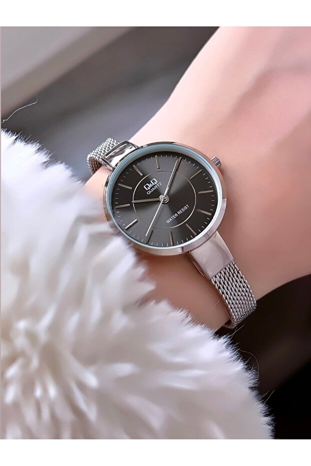 Women's Straw Cord Wristwatch
