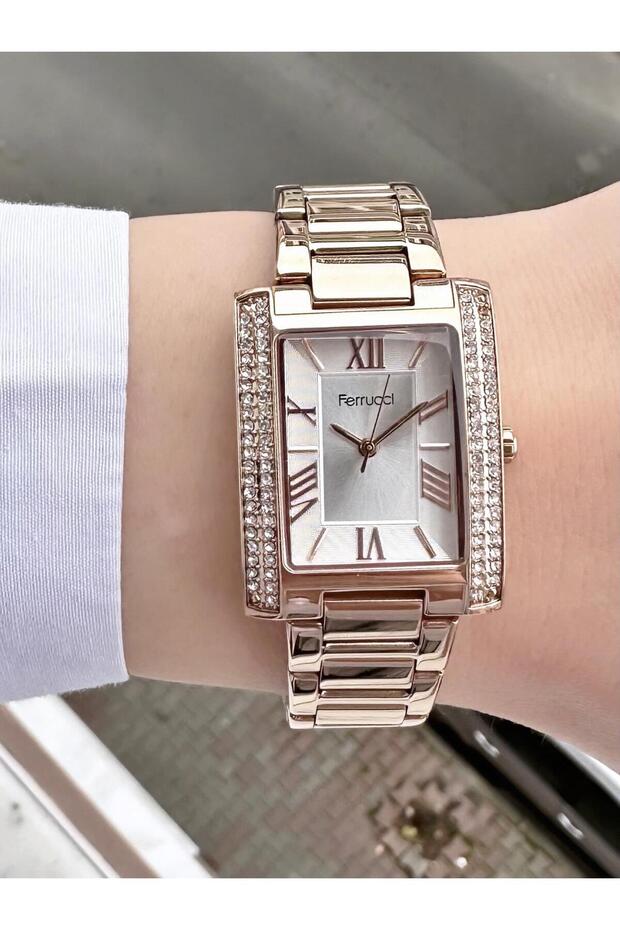 Women's Metal Strap Wristwatch