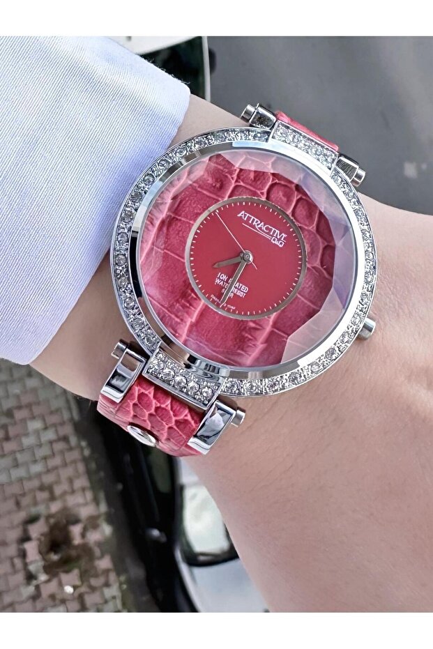 Women's Leather Cord Wristwatch
