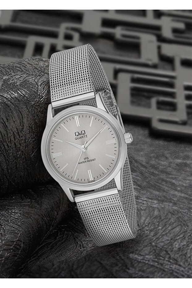 Women's Straw Wristwatch Q979h