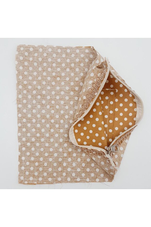 28X28 cm Sewn Zipper Lining Mustard Yellow Polka Dot