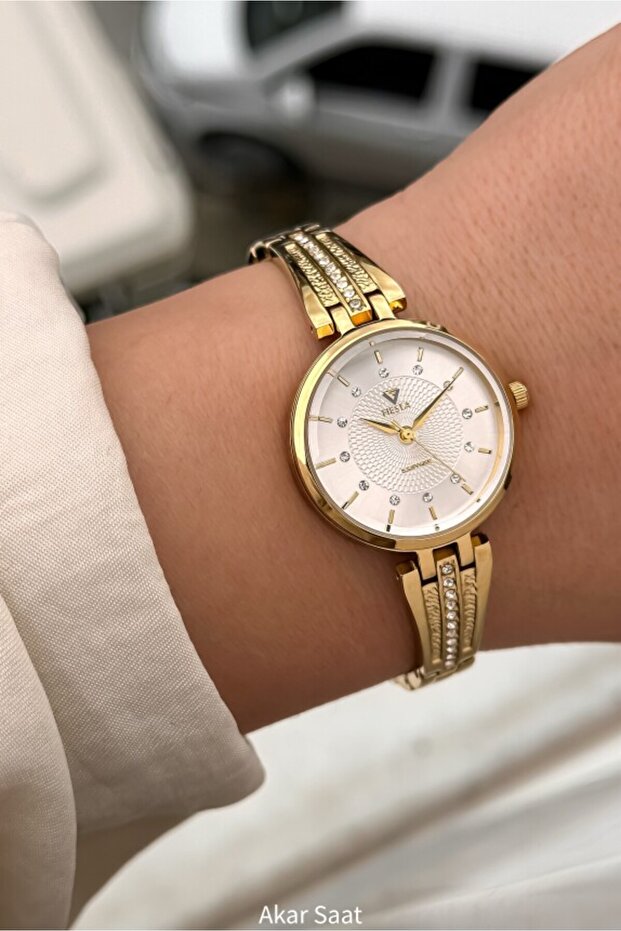 F24094L Metal Strap Women's Wristwatch