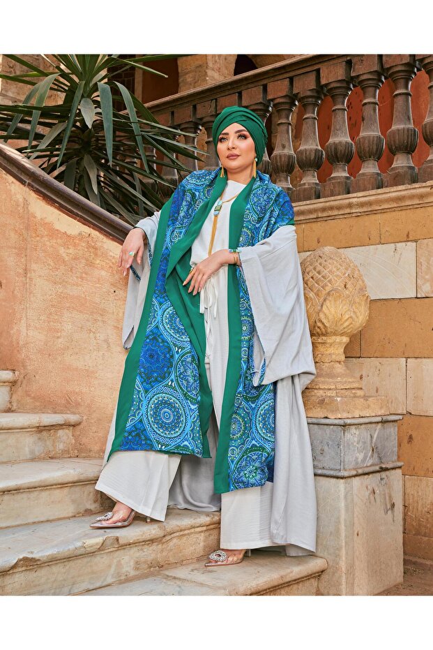 قفطان الطاووس