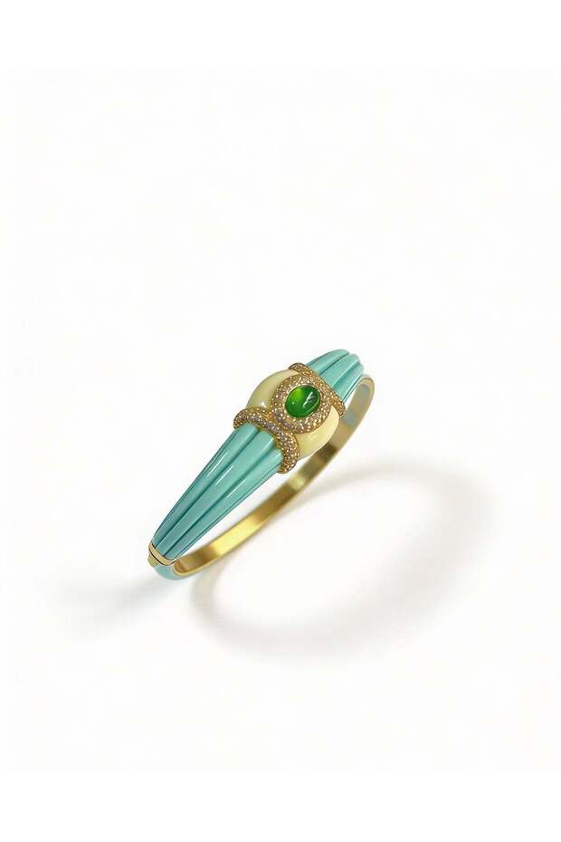 Reptilia Enchant Bangle