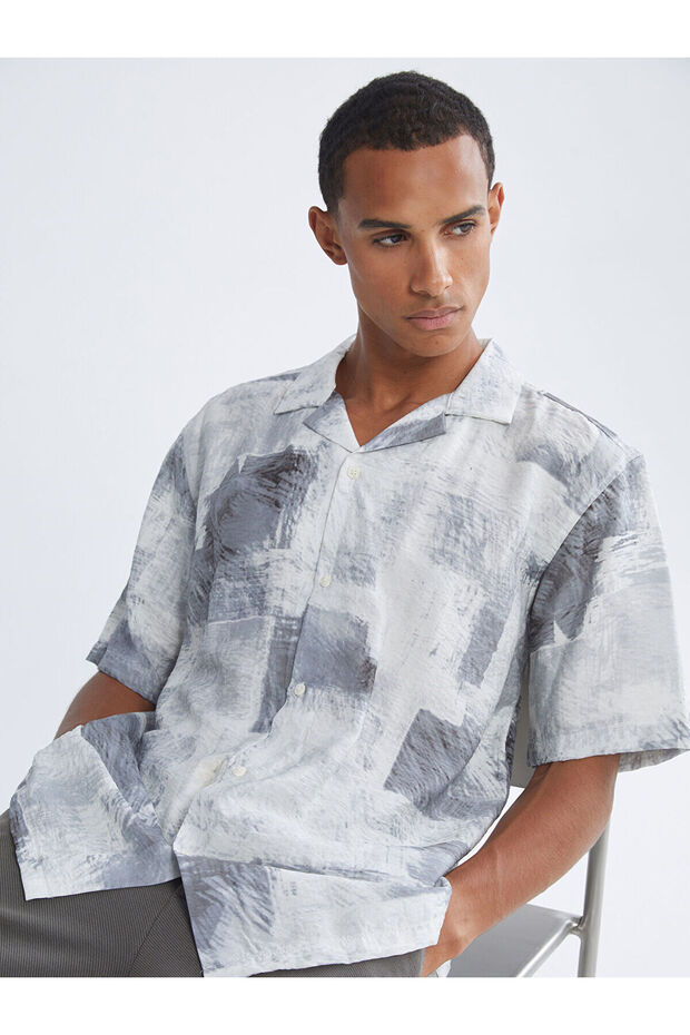 Vizyon New Season Regular Fit Resort Collar Short Sleeve Patterned Men's Shirt