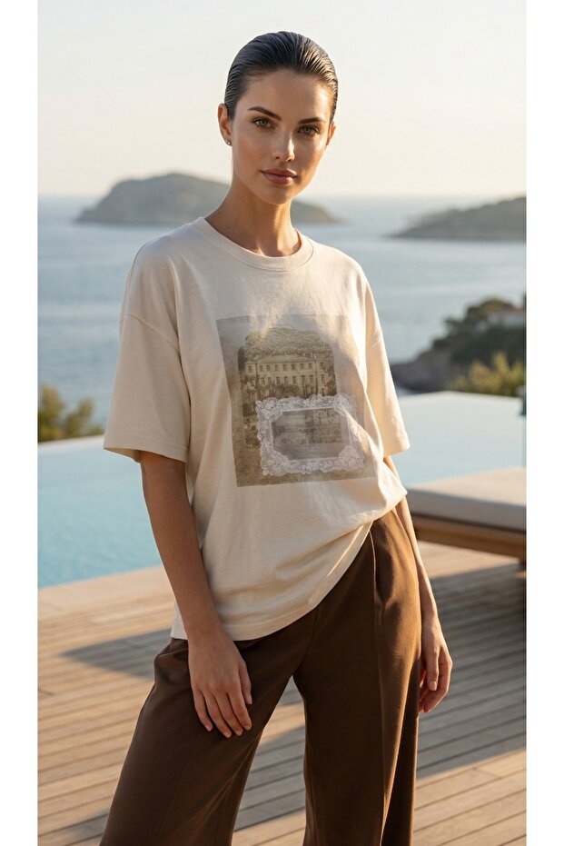 Beige Oversize Crew Neck Printed Women's T-Shirt