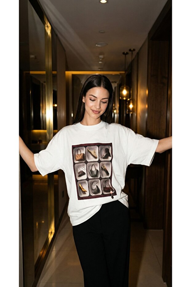 White Oversize Crew Neck Bag Shoe Print Women's T-Shirt with Charm Detail