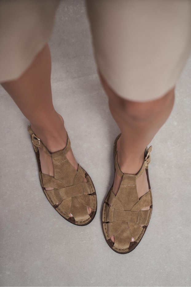 Solto Rome Beige Genuine Leather Buckle Detail Flat Sole Women's Sandals