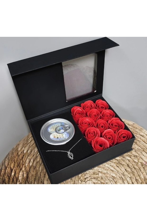 Romantic Rose and Oyster Pearl Necklace Set