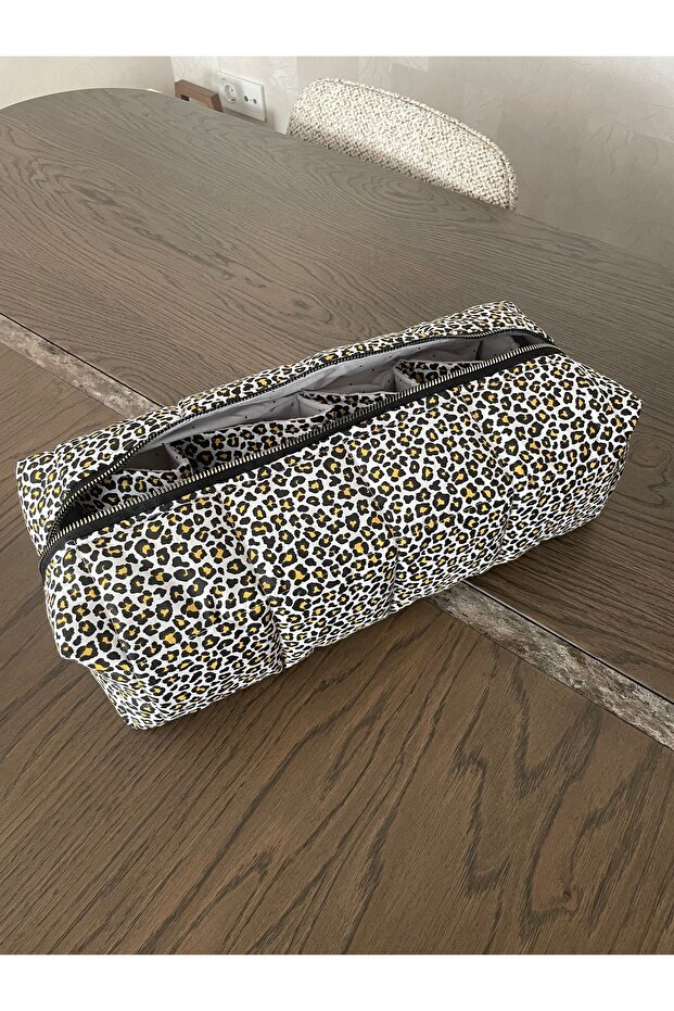Airwrap and All Hair Styler Compartmentalized Bag