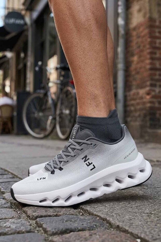 Men's White Sports Shoes - Lightweight Running and Walking Sneaker with Air Glide System Technology