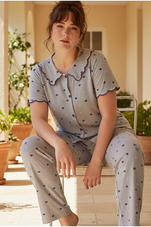 Gray Heart Patterned Collared Plus Size Oversized Buttoned Ribbed Camisole Knitted Pajama Set26120801