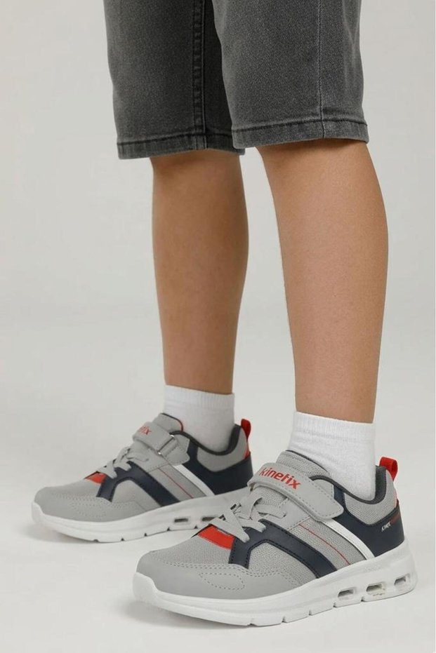 Esvon Boys' Casual Sports Shoes