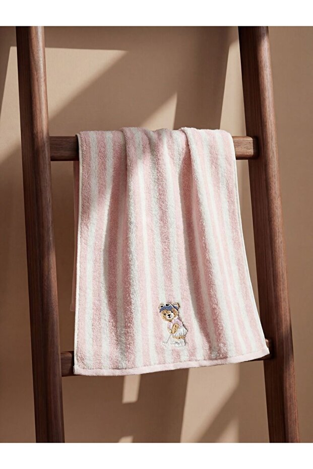 Bear Embroidered Face Towel 50X80 cm
