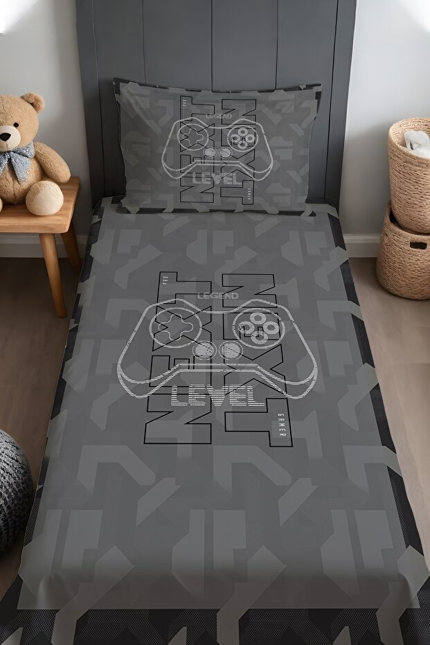 Next in Line Game Patterned Bedspread and Pillowcase