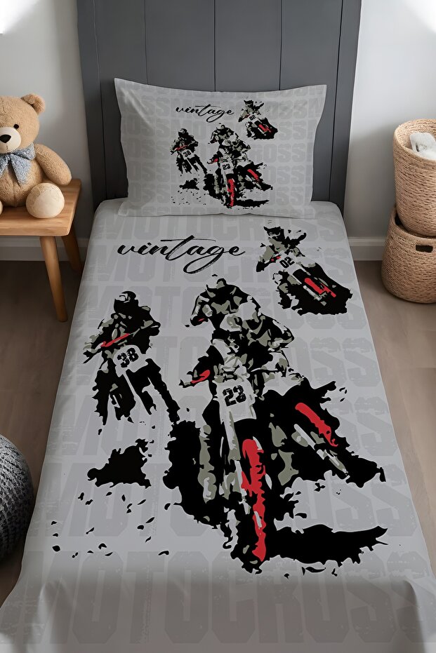 Speed and Adrenaline Patterned Bedspread and Pillowcase