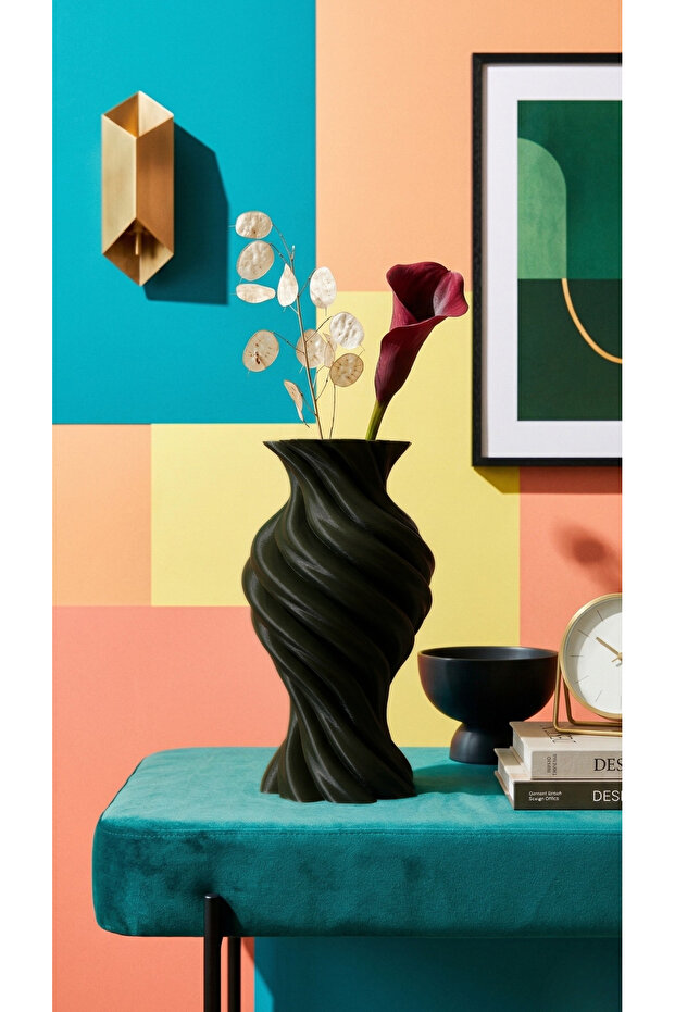 Artivox Bioplastic Vase – Artistic Vortex Formed Decorative Object (Flowers Not Included)