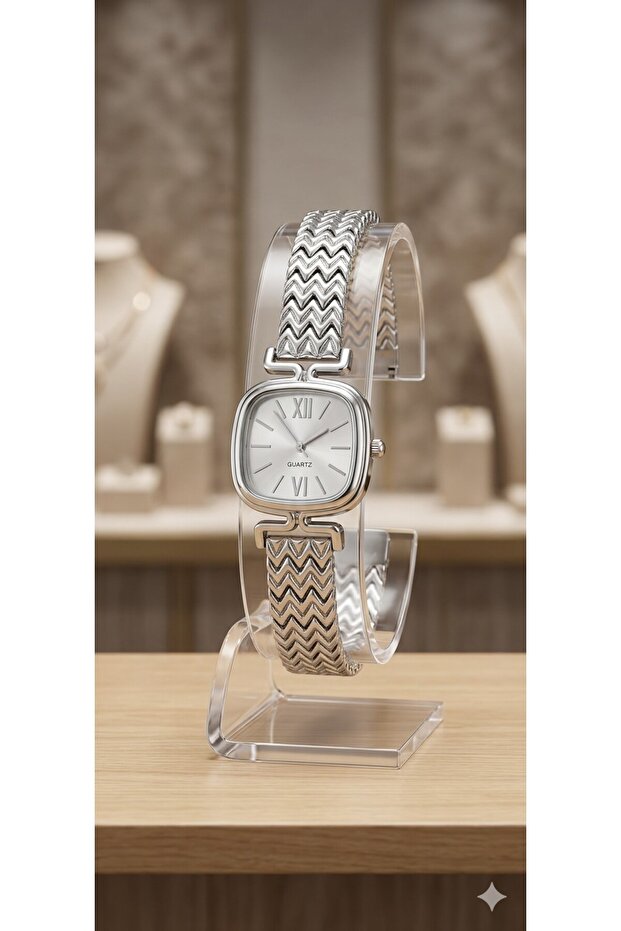 Square Formed Stylish and Elegant Women's Watch