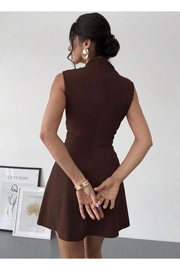 Rochie mini cu guler înalt - 7