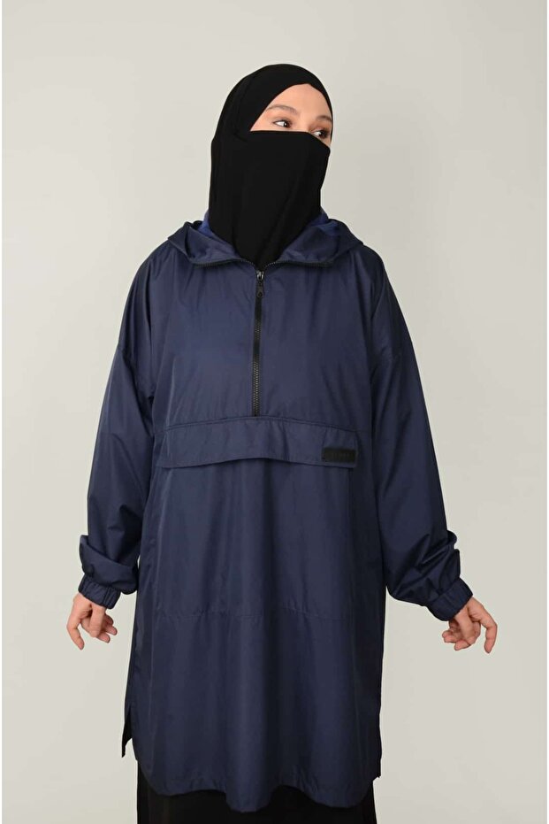Lamea Raincoat Size 2