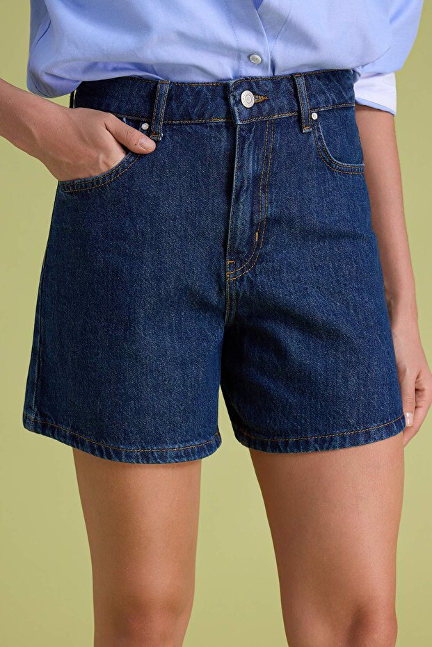 Koyu Mavi More Sustainable City Boy Yüksek Bel %100 Pamuk Denim Şort TWOSS26SR00054 - 5