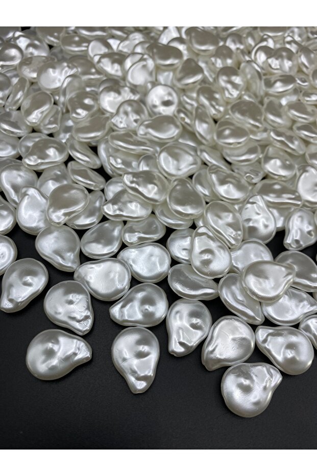 25 Gr White Color Flat Drop Luxury Plated Unshaped Baroque Trapezoid Plastic Pearl Beads # 131 (~30 Pieces)