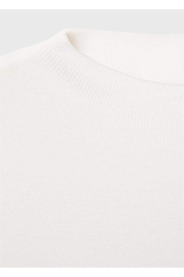 Schlanker Strickpullover mit kurzen Ärmeln - 7