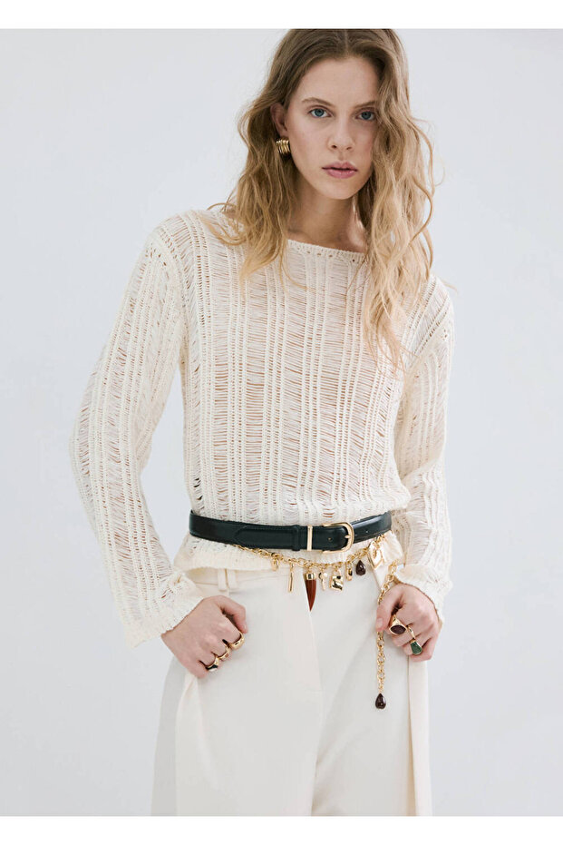 Açık örgü püsküllü kazak - 1