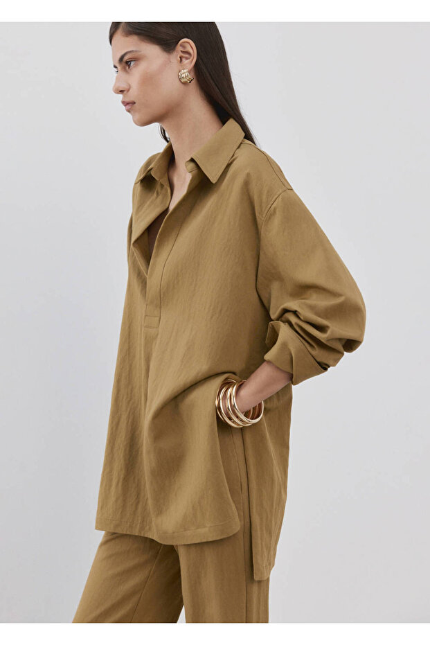 Oversize Shirt with Collar