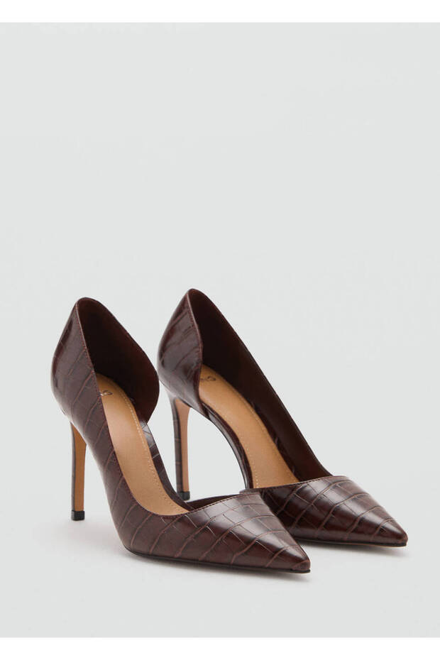 Crocodile Skin Look Asymmetric Heel Shoes