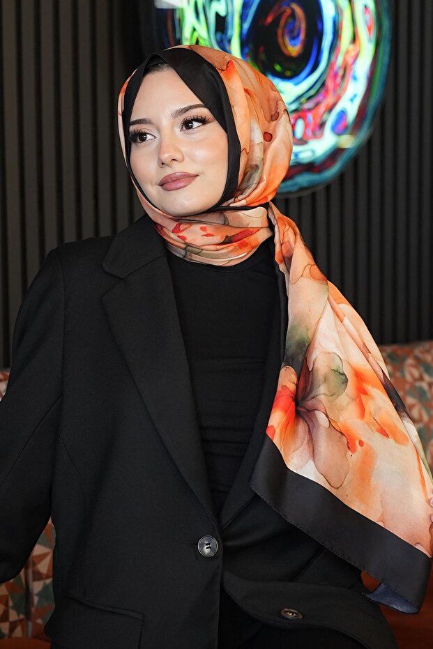 شال من القطن الناعم بنمط ألوان مائية برتقالية