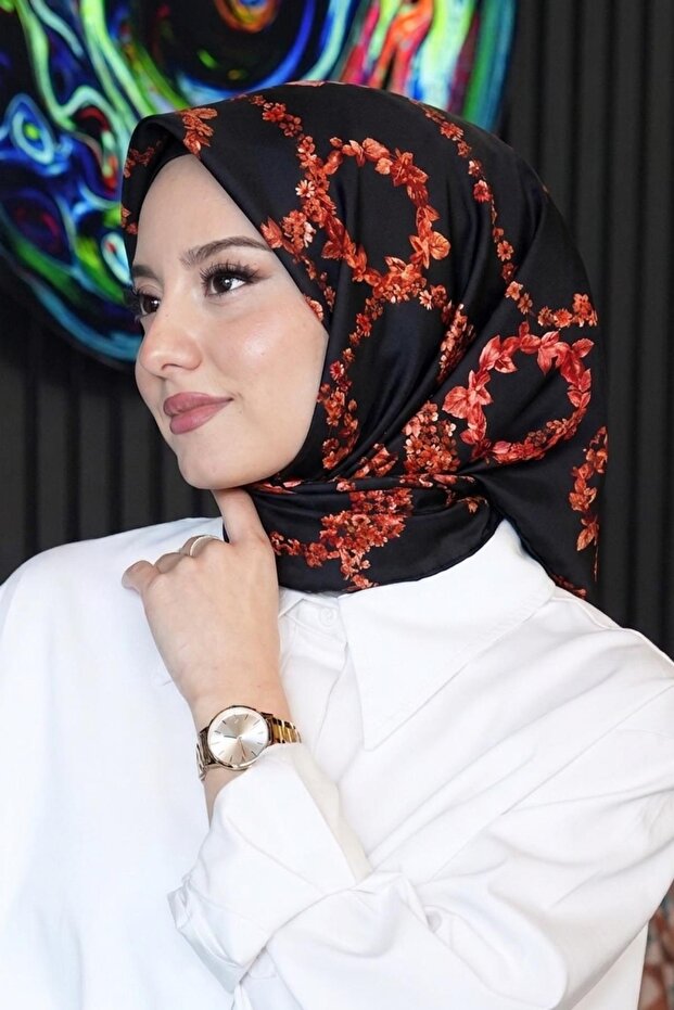 وشاح قطني بنقشة زهور، باللون الأحمر