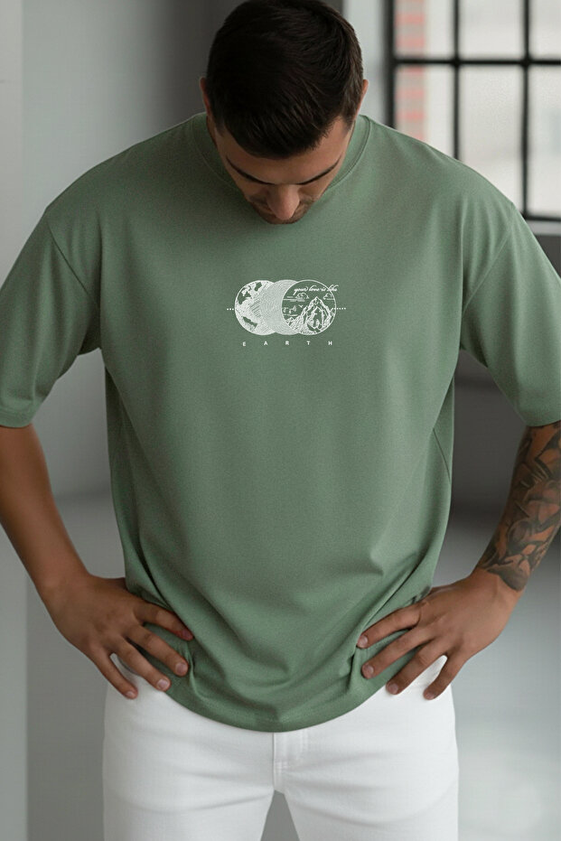 Men's Light Green Earth Oversize Fit Loose Wide Fit Loose Cut T-Shirt