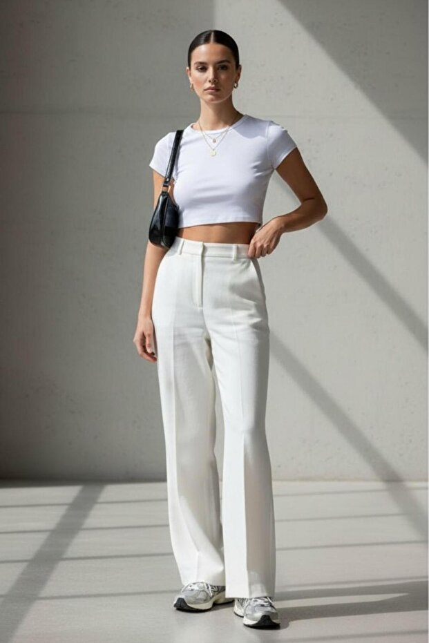 Women's White Plain Crepe Fabric Buttoned Palazzo Pants