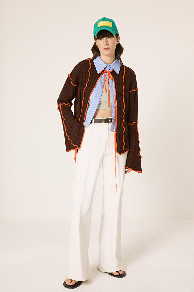Tricot Cardigan with Contrast Trim