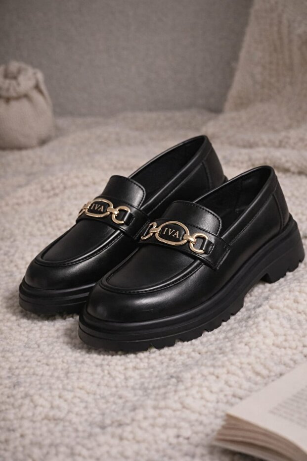 Women's Thick Sole Orthopedic Comfort Sole Leather-Look Loafer – Black