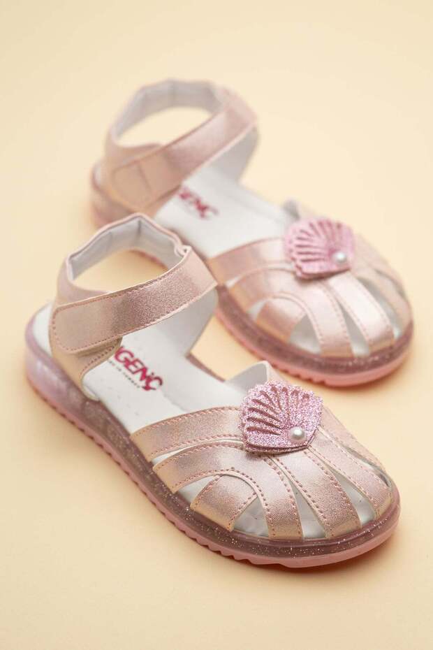 Şirinbebe Orthopedic Girls' Sandals with Pink Fan Detail and Closed Front